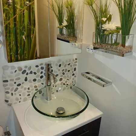 Apartment Charming Studio In - Opera *
